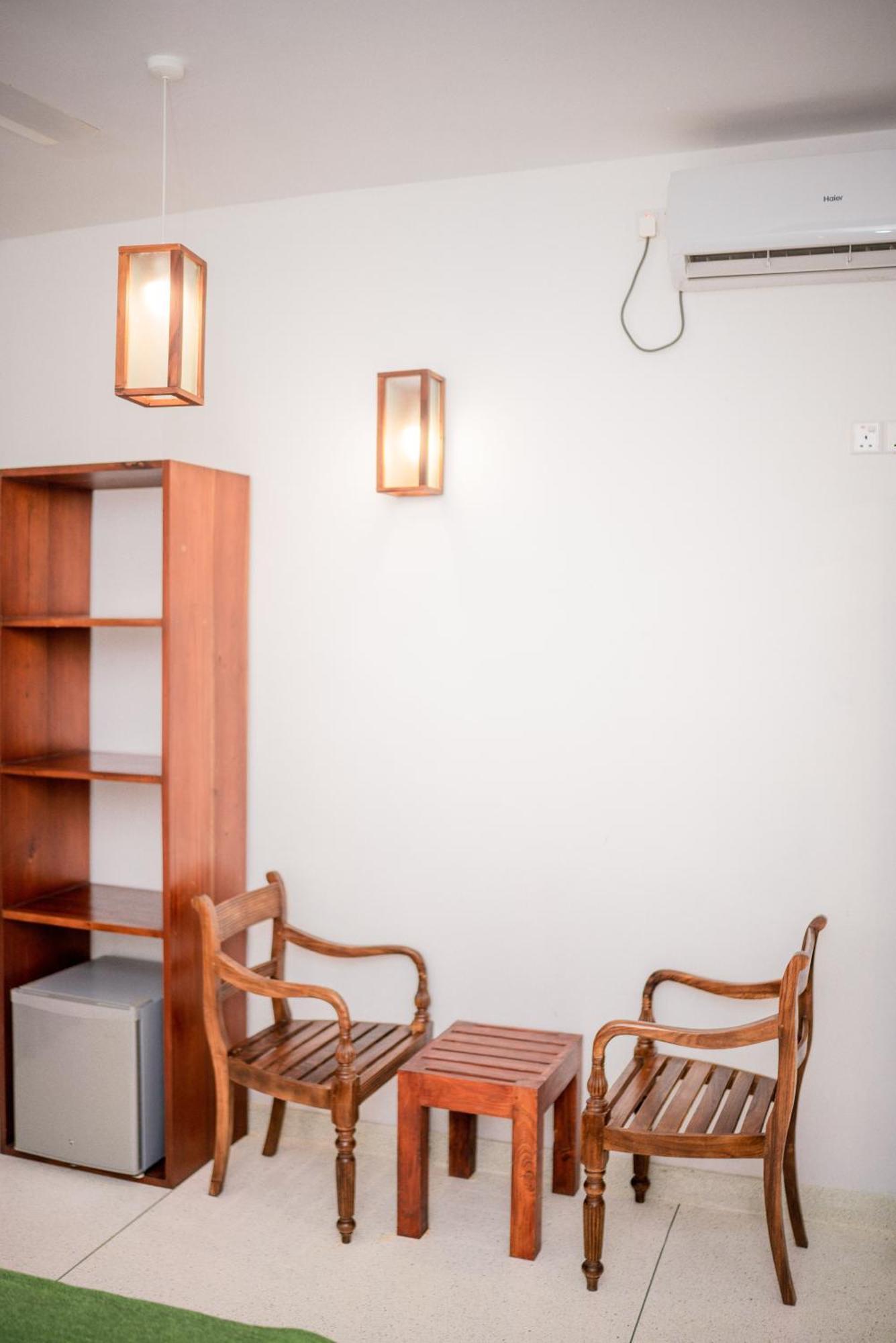 ホテル Bienvenido Cozy Madiha マータラ エクステリア 写真
