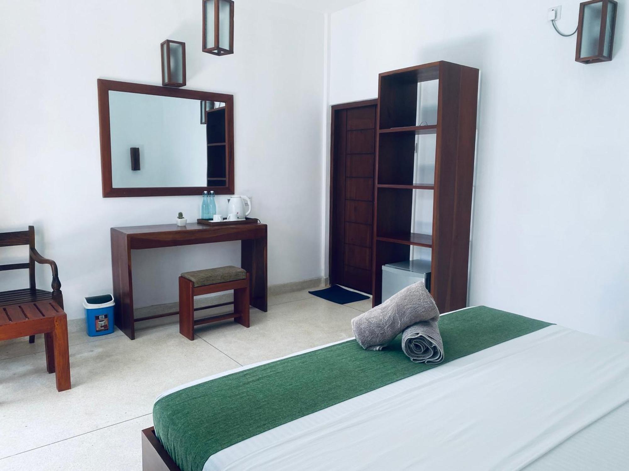 ホテル Bienvenido Cozy Madiha マータラ エクステリア 写真