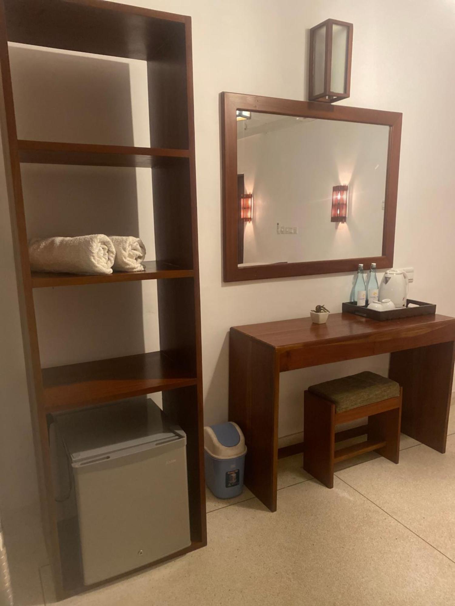 ホテル Bienvenido Cozy Madiha マータラ 部屋 写真